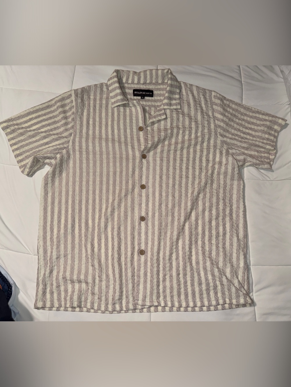 Casual Stripe Short-Sleeve Button-Down Shirt - Cream and Light Gray